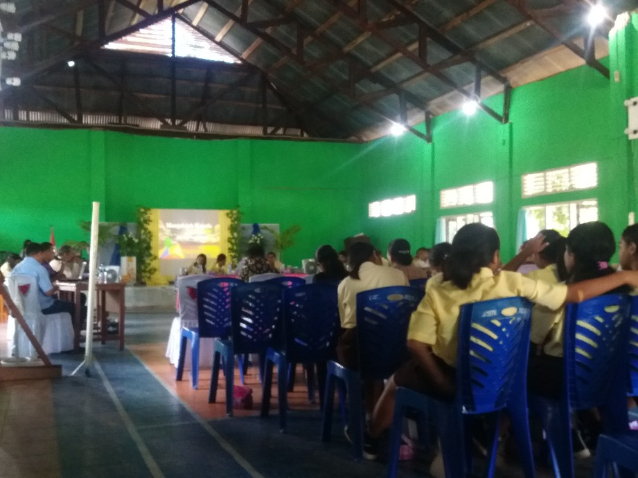 SMAN 1 Larantuka Berkarya Dalam Buku Menjelajah Kapela yang Terlupakan